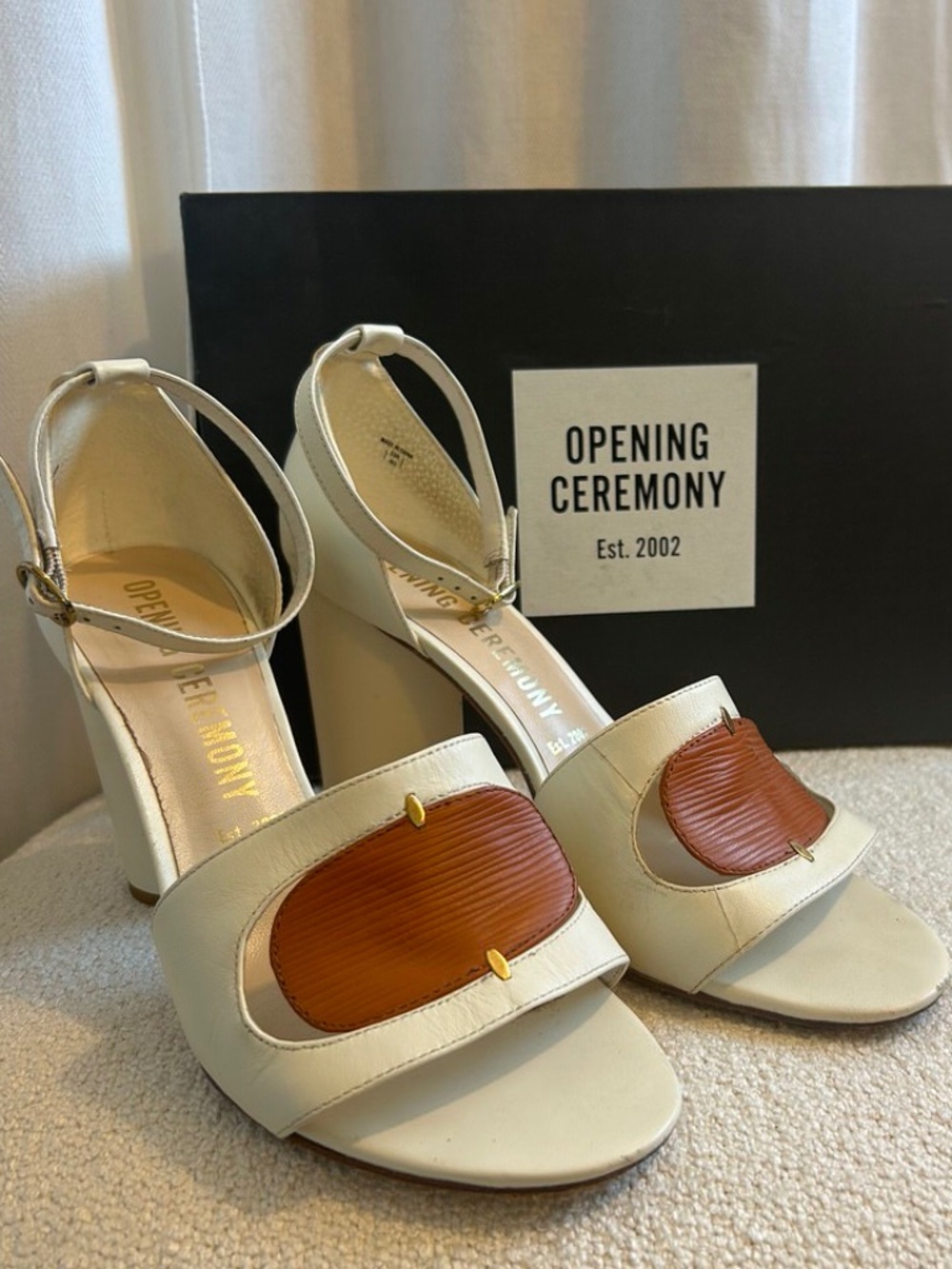 Opening Ceremony Leather Ankle Strap Block Heel Sandals EU 40 / US 9.5 Ivory